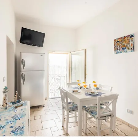 Monopoli, Mare Fuori 莫诺波利