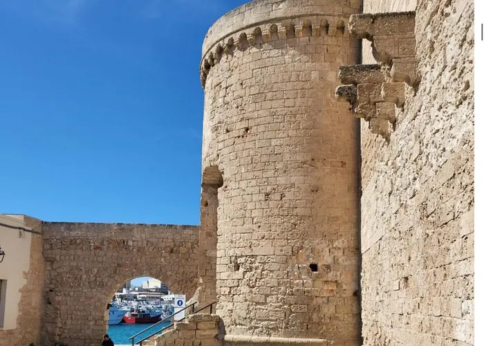 Feriehus Monopoli, Mare Fuori
