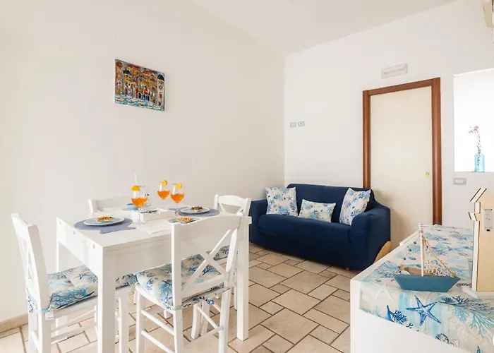 Monopoli, Mare Fuori *